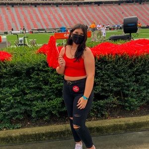 Meet your Posher, Sara grace